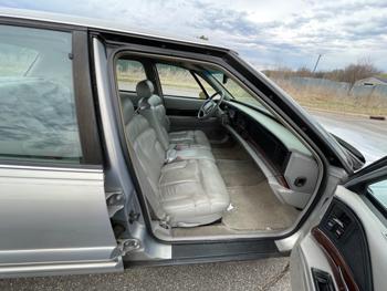 1998 buick lesabre limited with 156670 miles for sale near elk-river, minnesota a069e9daa56c425a8f6bb1ad357ea526.jpeg