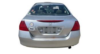 2006 honda accord ex-l-sedan-at with 300720 miles for sale near elk-river, minnesota a07f7e058f0143f484075ee42072fa36.jpg