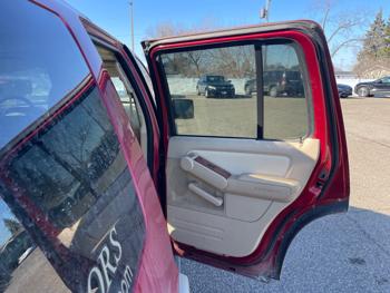 2006 ford explorer eddie-bauer-4.6l-4wd with 263873 miles for sale near fridley, minnesota a0a56cbda01342edbc1bdc2610527238.jpeg