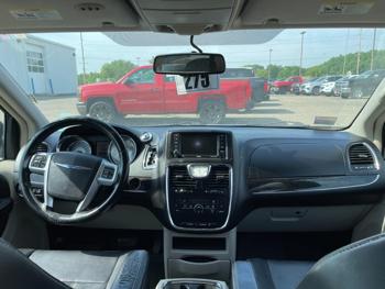 2013 Chrysler Town & Country