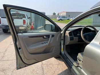 2007 volvo xc70 cross-country with 180626 miles for sale near elk-river, minnesota a0bbb0918d864d50aba246f0e52ecb2b.jpeg