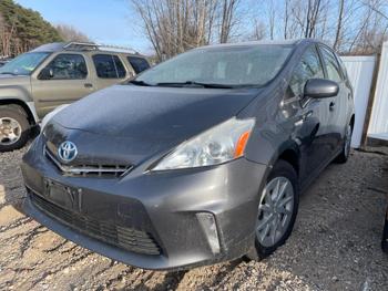 2013 toyota prius-v with 153265 miles for sale near elk-river, minnesota a0d41934669945509983e2f9c4f293c9.jpg