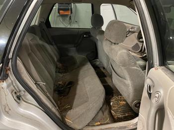 2002 Saturn LW