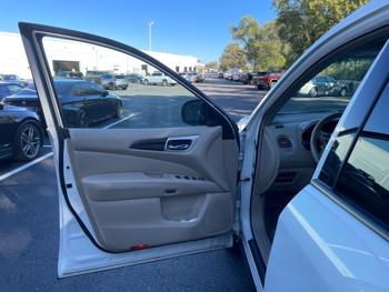 2013 nissan pathfinder le-4wd with 184373 miles for sale near white-bear-lake, minnesota a1cb9ec7216d4ebcbbe001b7e78611cd.jpeg