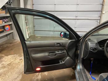 2002 volkswagen jetta gls-tdi with 132689 miles for sale near elk-river, minnesota a222ddb5e6214998a7cbbf5826e9b612.jpg