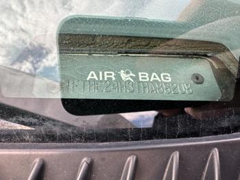 1996 ford econoline e250 with 148423 miles for sale near elk-river, minnesota a298834b442f4e1a955a060ea93e6efe.jpg