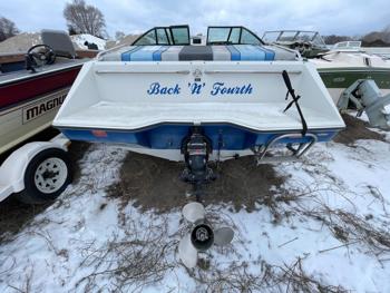 1989 glastron 18-ft for sale near elk-river, minnesota a2a2209ccd1845b29038d213db296aad.jpg