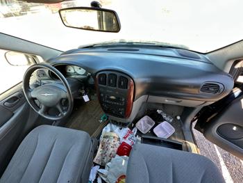 2006 chrysler town-&-country base with 141271 miles for sale near elk-river, minnesota a2d1932c27ea4904b6e8c117b7ea75e0.jpeg