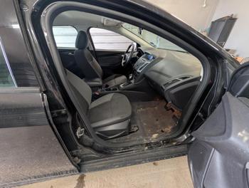 2013 ford focus se-sedan with 218887 miles for sale near elk-river, minnesota a33108202eb249fc87ab669959272c79.jpg