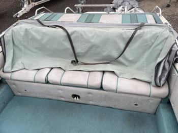 1988 deck-boat- granddecke for sale near elk-river, minnesota a392c56b94fa40e2b5d5e31a94c96069.jpg