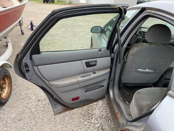 2006 Ford Taurus