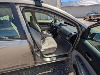 2006 toyota prius 4-door-liftback with 256025 miles for sale near elk-river, minnesota a4275e1393cb47ce8aefc20bb202c61d.jpg