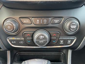 2020 jeep cherokee limited-4wd with 154732 miles for sale near elk-river, minnesota a451facc2e27440eb1707d45159b506f.jpeg