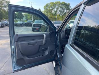 2013 chevrolet silverado-1500 lt-crew-cab-4wd with 110558 miles for sale near white-bear-lake, minnesota a4c4fe6803f945a59f71a392055081e1.jpeg