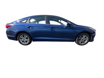 2016 hyundai sonata se with 120647 miles for sale near rochester, minnesota a549b106aca04e60a96ec95358e636dc.jpg
