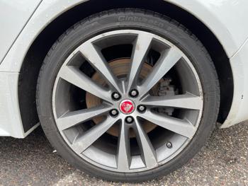 2017 Jaguar XE