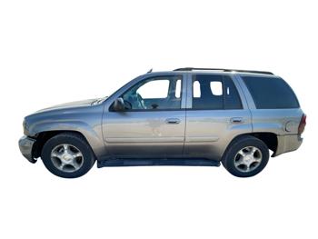 2005 chevrolet trailblazer ls-4wd with 219640 miles for sale near elk-river, minnesota a560824c50fb4219b1fdd347691322ad.jpg