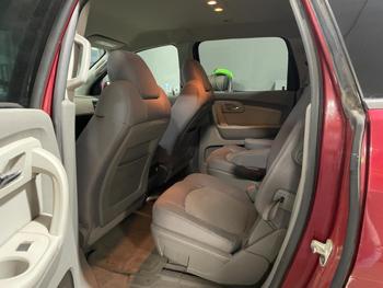 2011 chevrolet traverse lt with 171280 miles for sale near elk-river, minnesota a58f0d376e1b4ded8ddb345c4f569619.jpg