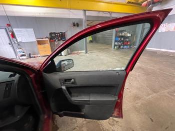 2010 ford focus se-sedan with 154025 miles for sale near elk-river, minnesota a5a0290e263f486ebebef27e62cad3f3.jpeg