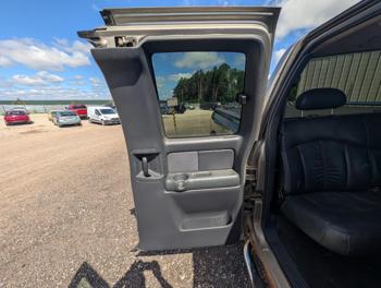 2001 chevrolet silverado-1500 ext.-cab-short-bed-4wd with 212525 miles for sale near elk-river, minnesota a5f04f759d8b4e259f5044640250fdda.jpg