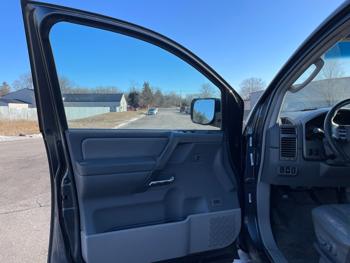 2004 nissan armada le with 220479 miles for sale near elk-river, minnesota a659213644a74405b2a61c4cbbeb0fb8.jpg