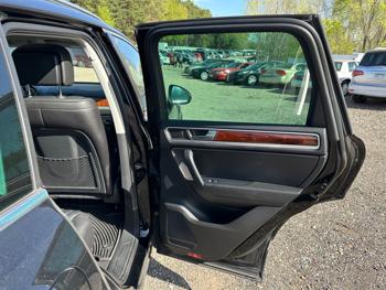 2013 volkswagen touareg vr6-lux with 164287 miles for sale near elk-river, minnesota a6cdda9bceef4aeb9f3b77c86028a73a.jpeg