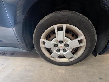2009 pontiac vibe 2.4l with 157758 miles for sale near elk-river, minnesota a728eb414d05486480a940264e418887.jpg