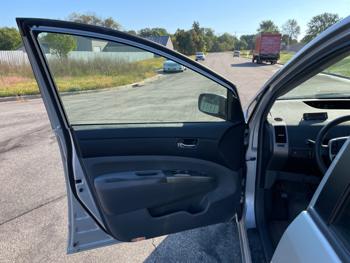 2007 toyota prius 4-door-liftback with 182489 miles for sale near elk-river, minnesota a814e177ca584e199a9296d37e60a561.jpeg