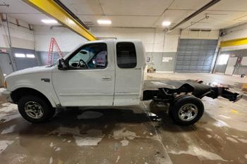1998 ford f-150 with 311190 miles for sale near elk-river, minnesota a82144e987fb4bde8880bab0b314b289.jpg