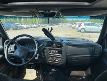2000 chevrolet blazer ls-4-door-4wd for sale near elk-river, minnesota a859a12f3ada491fb5d57ab62c10469c.jpeg