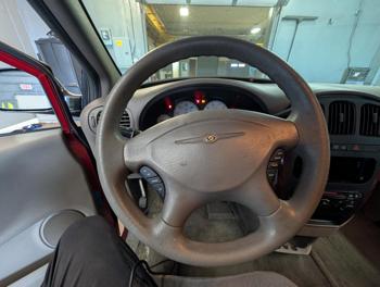 2002 chrysler town-&-country lx with 220729 miles for sale near elk-river, minnesota a87cbfa3049b481dbaa5ade137c71b6b.jpg