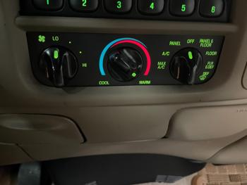 2000 ford f-150 xl with 170673 miles for sale near elk-river, minnesota a87f64908a9d4d529313eaa954eedd36.jpg