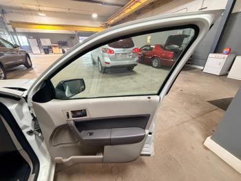 2010 ford focus se-sedan with 187365 miles for sale near elk-river, minnesota a97156a626eb413ca0f08c91a5ae79e7.jpeg