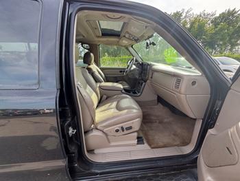 2006 gmc yukon-denali xl-awd with 316662 miles for sale near savage, minnesota a974b63fdf98463084faefa974178f43.jpeg