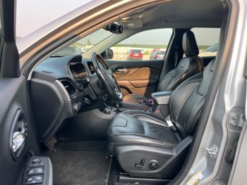 2020 jeep cherokee limited-4wd with 154732 miles for sale near elk-river, minnesota a976786193c44aa3af8fc4b190f23727.jpeg