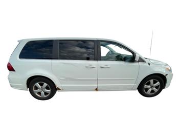 2009 volkswagen routan se-rse with 127414 miles for sale near elk-river, minnesota a97ef20bda2e451893c4519736653810.jpg