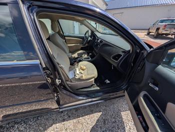 2011 chrysler 200 with 160270 miles for sale near elk-river, minnesota a9a38e5ab2f44456841ceb3ddbb9d56d.jpg
