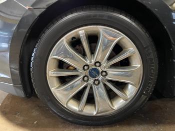 2010 Ford Taurus