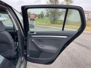 2009 volkswagen rabbit 4-door-s with 205218 miles for sale near elk-river, minnesota a9f3c2eba27847caa72c4ec8a9e156ec.jpeg