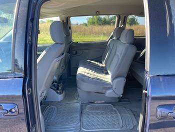 2006 chrysler town-&-country base with 220078 miles for sale near elk-river, minnesota aa5f282e2db3409c94cd7b7a9e85c663.jpeg