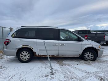 2007 chrysler town-and-country base-lx with 190974 miles for sale near elk-river, minnesota aa80fcfd27b9474aa123f8ba862901d7.jpg