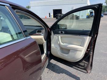 2009 lincoln mks fwd with 178945 miles for sale near white-bear-lake, minnesota aabe941e95dc4baea9dc87ec9c33a364.jpeg