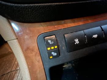 2007 saturn outlook xr-awd with 240743 miles for sale near elk-river, minnesota ab4b1d5635d8430e86653d45f425dd8e.jpeg