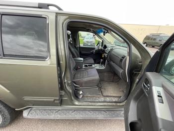 2005 nissan pathfinder xe-2wd with 199427 miles for sale near redwood-falls, minnesota ab8cca6c7f1a4d60844d732132f66ed4.jpeg