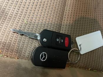 2012 mazda mazda3 i-touring-5-door with 175101 miles for sale near elk-river, minnesota abb3e0f9a9ce4d229360c0ab211c26c0.jpeg