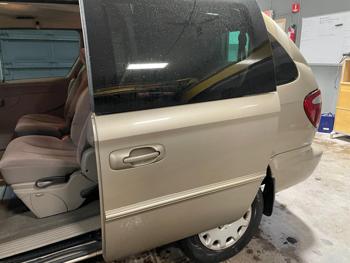 2002 chrysler town-and-country lx with 129653 miles for sale near elk-river, minnesota acb04d23a0974cc68d10c8239d9f2810.jpg