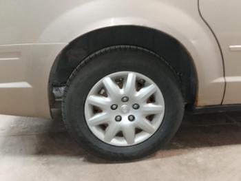 2009 chrysler town-&-country lx with 212963 miles for sale near elk-river, minnesota ace5a3f64a7845fba78bd2d1f1726638.jpg