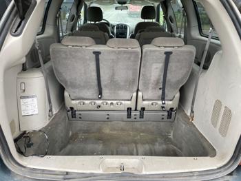 2006 chrysler town-&-country touring with 161394 miles for sale near elk-river, minnesota ad01b02d09004774be242fbe4ee3d007.jpeg