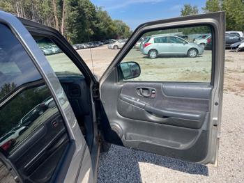 2000 chevrolet blazer ls-4-door-4wd for sale near elk-river, minnesota ad8dc489966b4f6b96be6a4b6337b7ad.jpeg