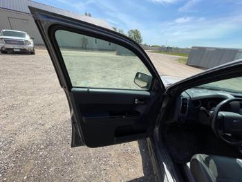2012 ford escape limited-fwd with 282562 miles for sale near elk-river, minnesota adb2180b0edf4a1e934de14053688dbe.jpeg